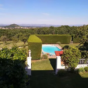 https://les-bessonnes.hotels-rhonealpes.com